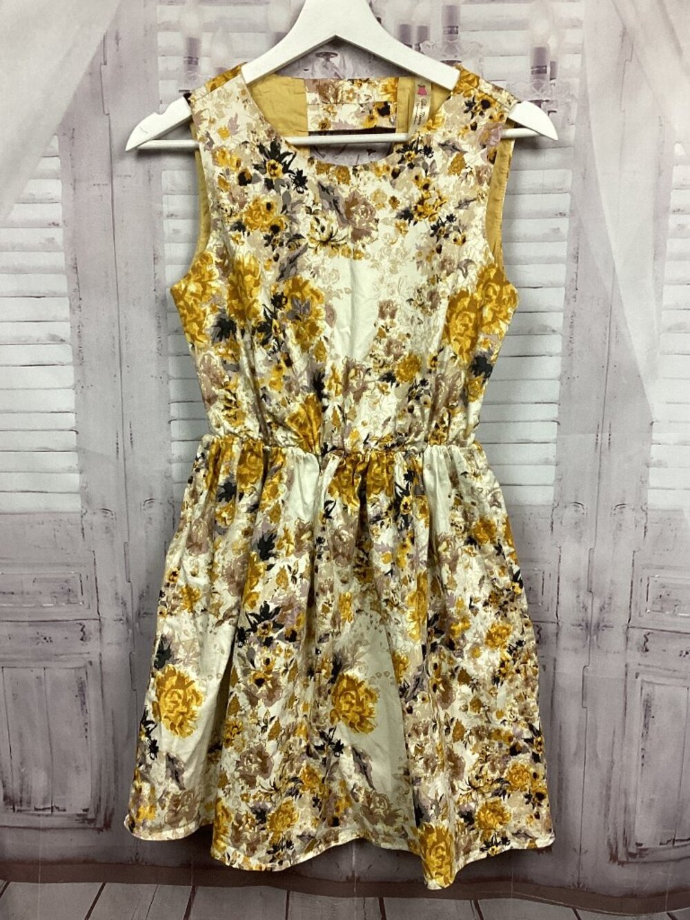 Alice Moon Yellow Floral Open Back Midi Dress S